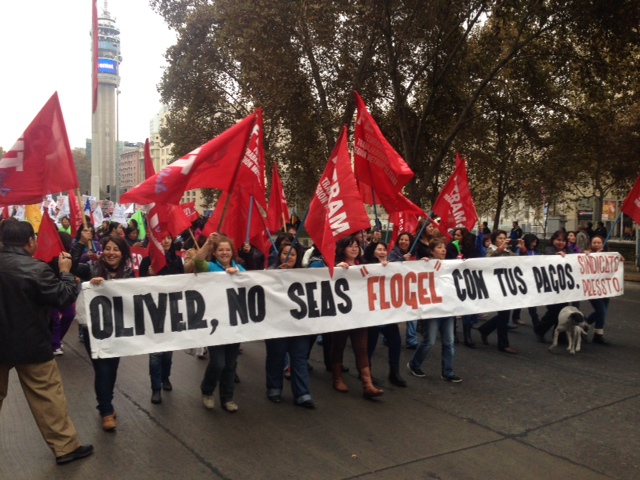 Marchando el 1º de Mayo con las trabajadoras despedidas de Pressto